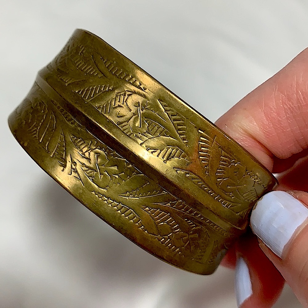 Vintage Engraved Brass bracelet Cuff Rare hammered leaves flowers boho unique